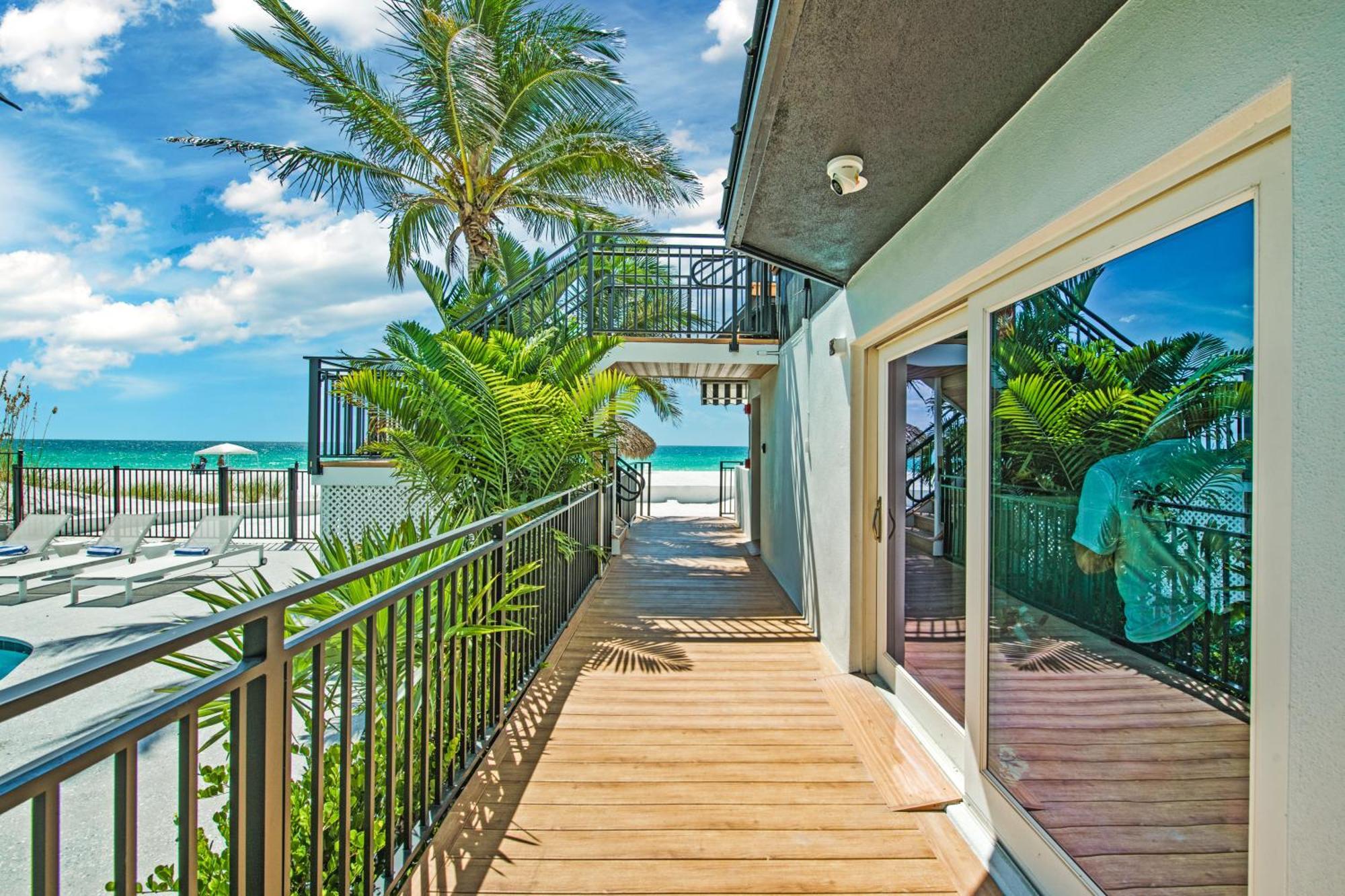 Seabreeze At Anna Maria Island Inn 브레이든턴비치 외부 사진