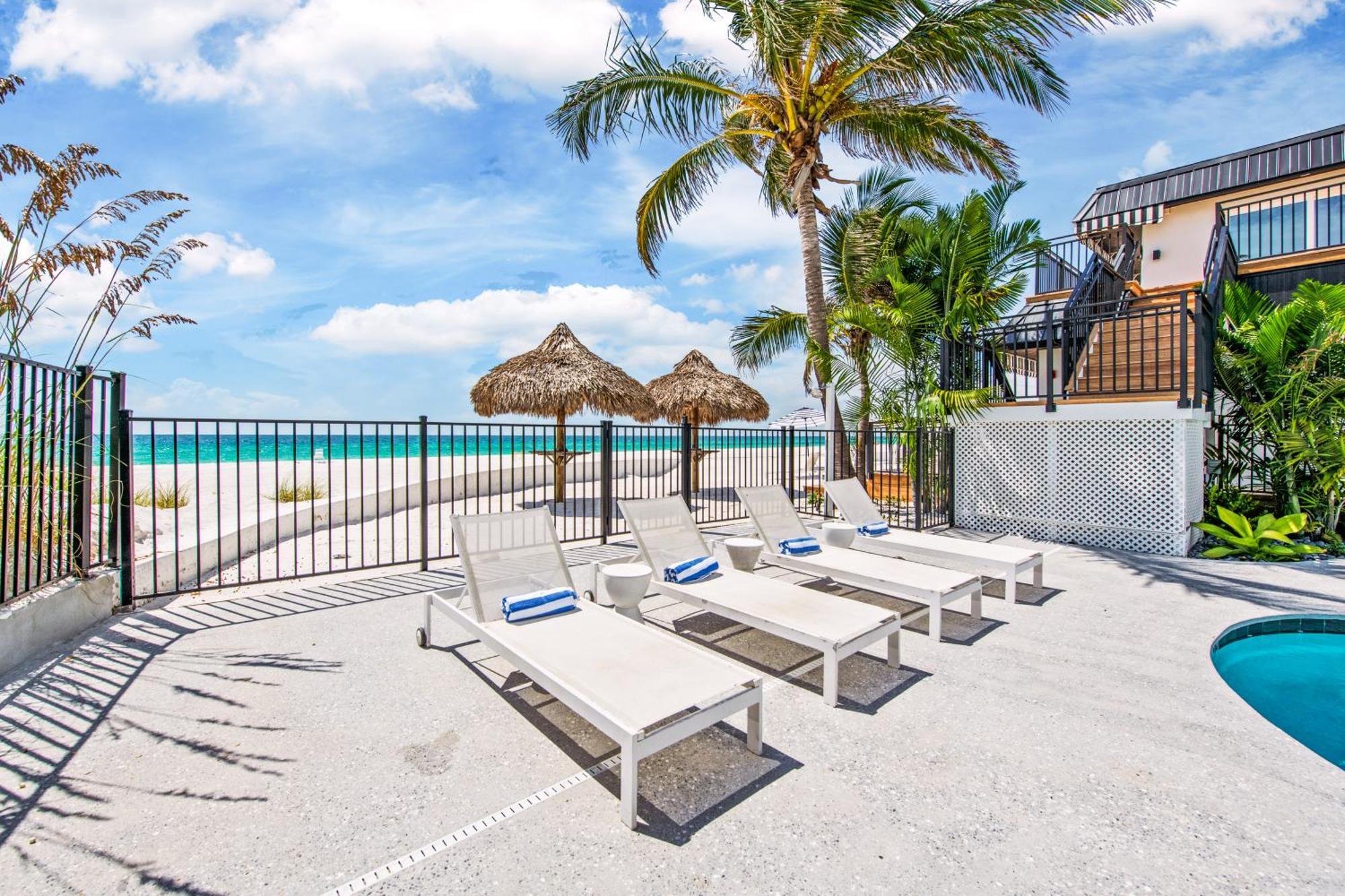 Seabreeze At Anna Maria Island Inn 브레이든턴비치 외부 사진