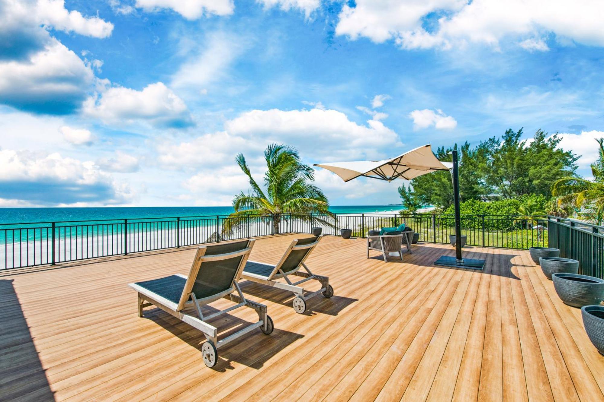 Seabreeze At Anna Maria Island Inn 브레이든턴비치 외부 사진